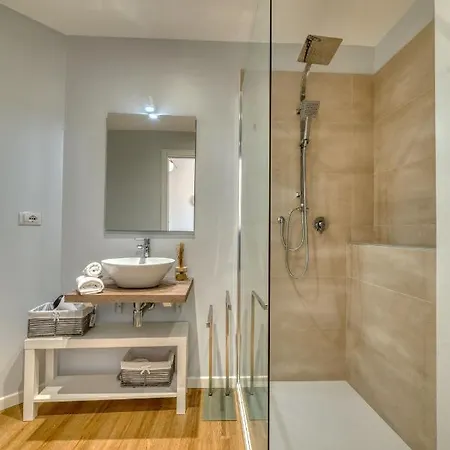 Izzhome Corso76 Cagliari