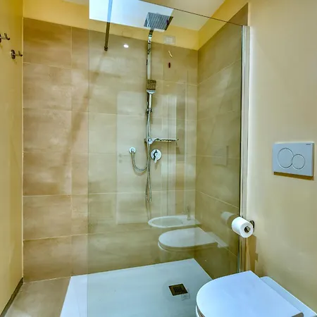 Izzhome Corso76 * Cagliari